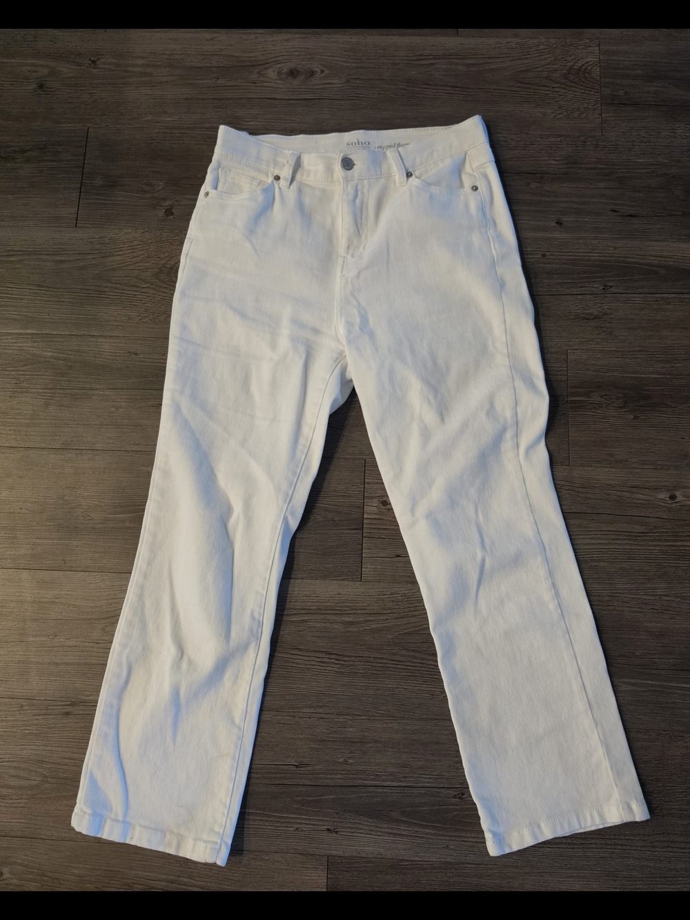 New York & Company White Cropped Jeans